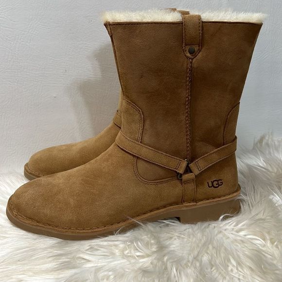 Unusual UGG Aveline Women’s Low Heeled Suede Australian Lamb Sherpa Lined Boot - Picture 2 of 8